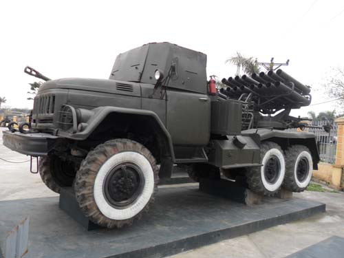 Xe chiến đấu BM-14 (Pháo phản lực BM – 14): Được sản xuất năm 1939 và hiện tại vẫn tiếp tục sản xuất và sử dụng. Xe chiến đấu BM-14 (Pháo phản lực BM – 14): Được sản xuất năm 1939 và hiện tại vẫn tiếp tục sản xuất và sử dụng.