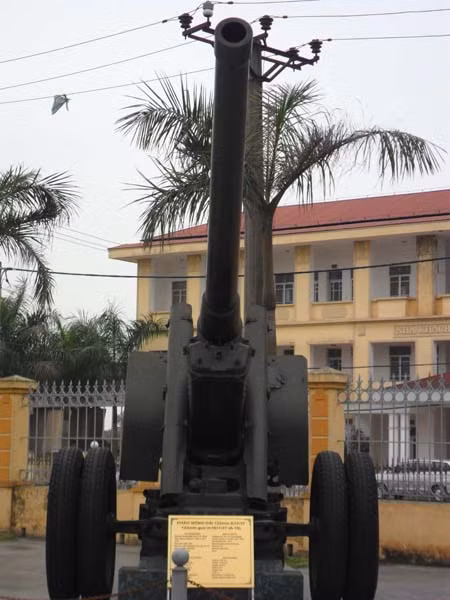 Pháo nòng dài 122mm K31/37: Thiết kế năm 1937 -1938; Sản xuất năm 1941; số lương: 2450 khẩu. Pháo nòng dài 122mm K31/37: Thiết kế năm 1937 -1938; Sản xuất năm 1941; số lương: 2450 khẩu.