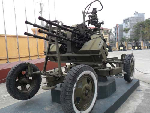 Thông số kỹ thuật: cỡ nòng: 14,5 mm; trọng lượng:1810; chiều dài:4,53m; chiều rộng: 1,72 m; chiều cao:2,13m; kíp chiến đấu: 5 người; Sơ tốc đạn: 976. Thông số kỹ thuật: cỡ nòng: 14,5 mm; trọng lượng:1810; chiều dài:4,53m; chiều rộng: 1,72 m; chiều cao:2,13m; kíp chiến đấu: 5 người; Sơ tốc đạn: 976.