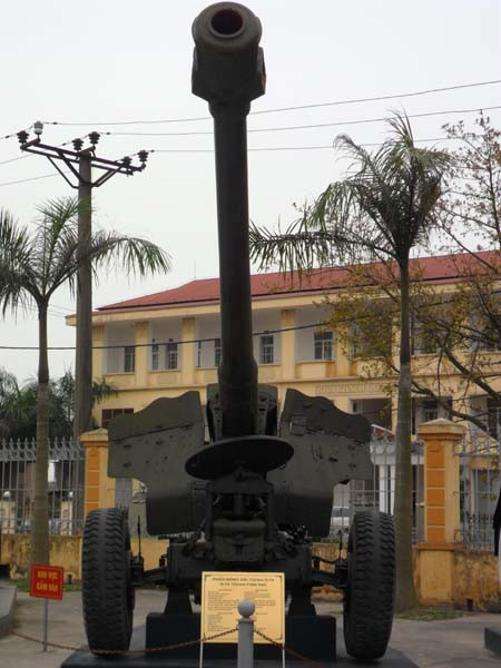 Pháo nòng dài: 122mm D – 74: Thiết kế năm 1944, tại Liên Xô; tham gia các cuộc chiến tranh như: Trung – Xô; Việt Nam, Ấn Độ - Pakistan, nội chiến Sri Lan ka…