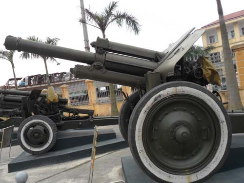 Lựu pháo 122mm K38: Thiết kế tại Motovilikha Plants năm 1938; sản xuất năm 1938 và 1955; sản xuất tại nhà máy số 92 và số 9 với số lượng 19.266 khẩu.