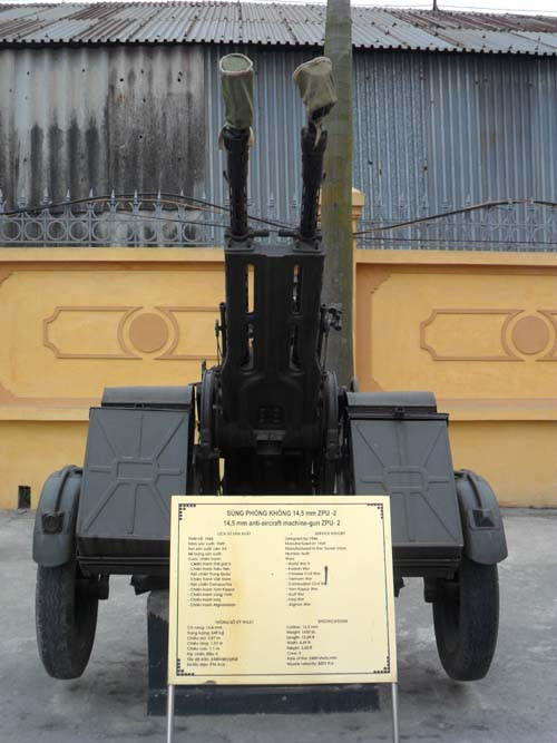 Súng phòng không 14,5mm ZPU – 2: Súng được thiết kế năm 1944 và sản xuất năm 1949 tại Liên Xô; đã tham gia các cuộc chiến tranh như: Triều Tiên, Việt Nam, Nội chiến TQ, Iraq và Afganistan. Súng phòng không 14,5mm ZPU – 2: Súng được thiết kế năm 1944 và sản xuất năm 1949 tại Liên Xô; đã tham gia các cuộc chiến tranh như: Triều Tiên, Việt Nam, Nội chiến TQ, Iraq và Afganistan.