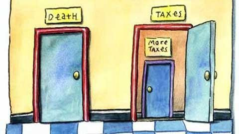 10. Thuế. Nộp thuế là vấn đề gây nhiều phiền phức, vì thế nếu bạn theo đuôit một tấm bằng trong lĩnh vực thuế thì bạn chắc chắn sẽ không bao giờ thất nghiệp. Một bằng đại học về thuế sẽ mang đến cho bạn những kiến thức chuyên sâu về hệ thống thuế, thường là nhiều hơn một luật sư giàu kinh nghiệm. Tấm bằng này cho phép bạn làm việc với người dân hay tổ chức thường xuyên phải nộp thuế. Về bản chất, mọi công ty hay cá nhân nào cũng cần đến bạn. Khi số lượng bằng này không phổ biến nhưng nó lại là con át chủ bài quyết định các ngành nghề khác. (Theo Vietnamnet)