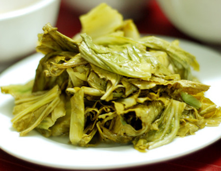 Mặc dù nhiều quan điểm vẫn cho rằng ăn dưa, cà muối là không tốt cho sức khỏe nhưng ở một khía cạnh nào đó, món ăn muối kiểu này cũng có lợi cho sức khỏe ở mức độ nhất định. Mặc dù nhiều quan điểm vẫn cho rằng ăn dưa, cà muối là không tốt cho sức khỏe nhưng ở một khía cạnh nào đó, món ăn muối kiểu này cũng có lợi cho sức khỏe ở mức độ nhất định.