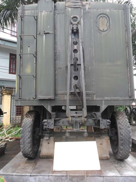 . Xe phục vụ công tác bảo đảm hậu cẩn nuôi quân trong hành quân dã chiến và huấn luyện dã ngoại cấp Đại đội. . Xe phục vụ công tác bảo đảm hậu cẩn nuôi quân trong hành quân dã chiến và huấn luyện dã ngoại cấp Đại đội.