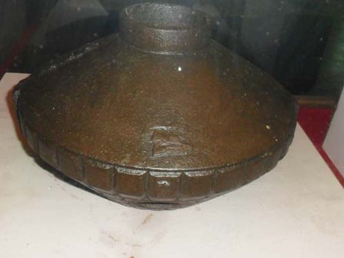 Thủy lôi do công binh xưởng sản xuất, trang bị cho bộ đội trong cuộc kháng chiến chống Pháp từ năm 1947 đến năm 1954. Thủy lôi do công binh xưởng sản xuất, trang bị cho bộ đội trong cuộc kháng chiến chống Pháp từ năm 1947 đến năm 1954.