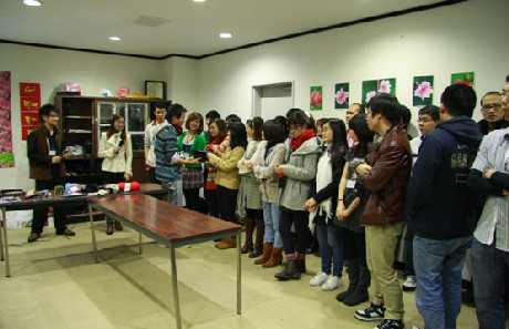 Các du học sinh ở Niigata (Nhật Bản) đón Tết cổ truyền trong bầu không khí ấm cúng, vui vẻ (Ảnh Dantri) Các du học sinh ở Niigata (Nhật Bản) đón Tết cổ truyền trong bầu không khí ấm cúng, vui vẻ (Ảnh Dantri)