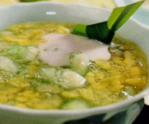 Cháo ý dĩ: Cháo ý dĩ lợi tiểu tiện, tiêu phù thũng, chữa bệnh co gân, phong thấp lâu ngày, kích thích tiêu hóa, bổ phế kiện tỳ. Ngoài ra, cháo này còn lợi sữa, rất tốt cho phụ nữ sau sinh nở. Ảnh: meyeucon Xem thêm: món ăn bổ tim/ món ăn cho người đau dạ dày/ những loại nấm tốt cho sức khỏe Cháo ý dĩ: Cháo ý dĩ lợi tiểu tiện, tiêu phù thũng, chữa bệnh co gân, phong thấp lâu ngày, kích thích tiêu hóa, bổ phế kiện tỳ. Ngoài ra, cháo này còn lợi sữa, rất tốt cho phụ nữ sau sinh nở. Ảnh: meyeucon Xem thêm: món ăn bổ tim/ món ăn cho người đau dạ dày/ những loại nấm tốt cho sức khỏe