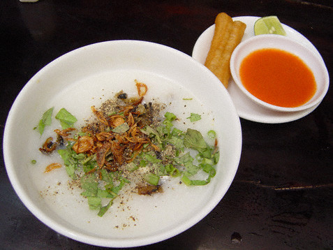 Cháo cá chép: Có tác dụng an thai, bổ khí huyết, ôn tỳ vị, trừ mỏi mệt, thiếu máu, lợi sữa. Ảnh: gocbep Xem thêm: món ăn bổ tim/ món ăn cho người đau dạ dày/ những loại nấm tốt cho sức khỏe Cháo cá chép: Có tác dụng an thai, bổ khí huyết, ôn tỳ vị, trừ mỏi mệt, thiếu máu, lợi sữa. Ảnh: gocbep Xem thêm: món ăn bổ tim/ món ăn cho người đau dạ dày/ những loại nấm tốt cho sức khỏe