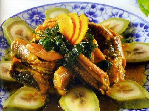 Không chỉ có vậy, lươn còn có đặc tính bổ dưỡng và sinh khí huyết, máu lươn có tác dụng tăng cường dương khí, giúp lưu thông máu huyết, trị được chứng khô miệng, đau nhức trong tai và tăng cường khả năng tình dục. Xem thêm: Những món cháo ngon/ Những món ăn từ côn trùng