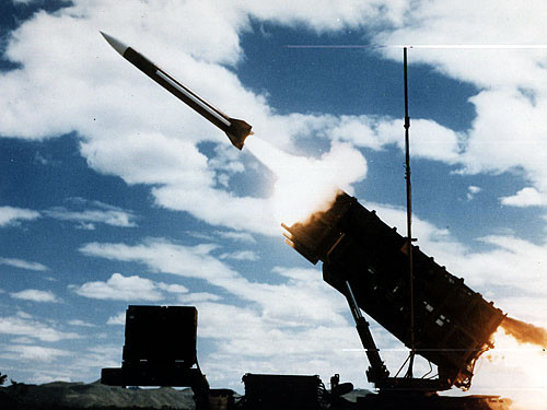 Hệ thống tên lửa phòng không Patriot Mỹ