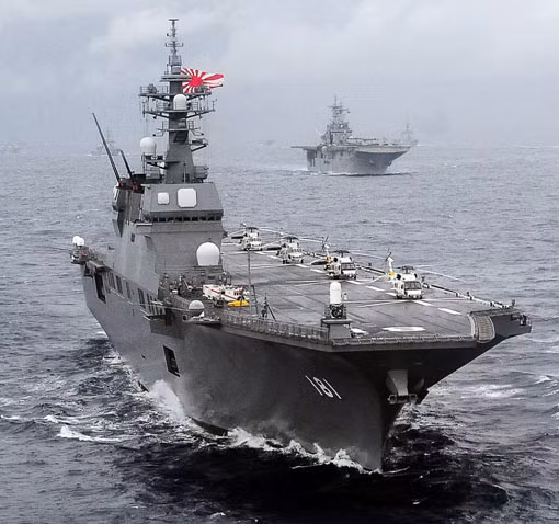 Tàu sân bay trực thăng lớp Hyuga Nhật Bản