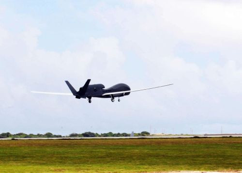 Máy bay do thám không người lái Global Hawk do Mỹ chế tạo Máy bay do thám không người lái Global Hawk do Mỹ chế tạo