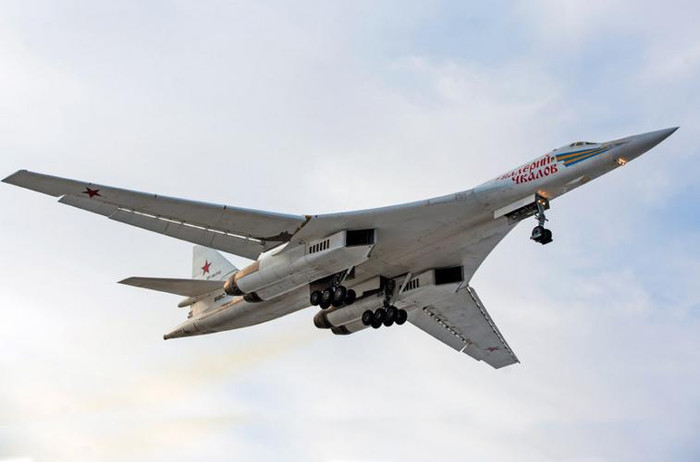 Máy bay Su-35 Nga tiên tiến hơn mọi máy bay chiến đấu Trung Quốc đang có ảnh 6