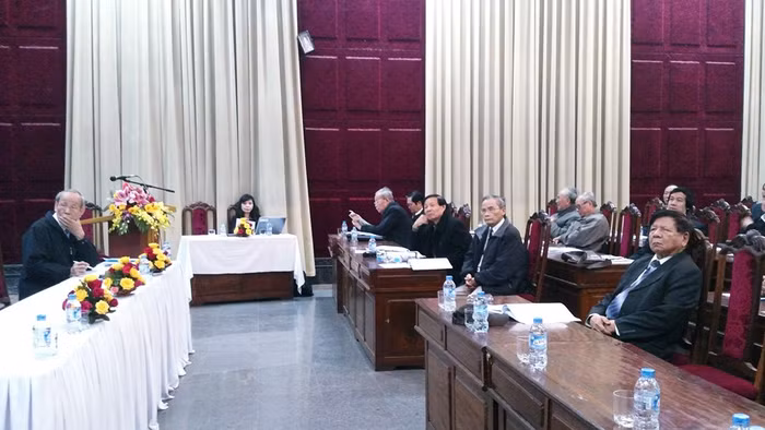 Các đại biểu dự Hội nghị Ban chấp hành lần thứ II. Ảnh Xuân Trung