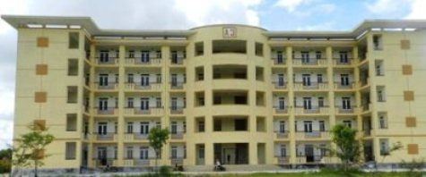 Trong bản hợp đồng cũ một phần Cơ sở 2, Trường Cao đẳng Y Hà Tĩnh đã được cho đơn vị ngoài thuê với thời hạn 50 năm Trong bản hợp đồng cũ một phần Cơ sở 2, Trường Cao đẳng Y Hà Tĩnh đã được cho đơn vị ngoài thuê với thời hạn 50 năm