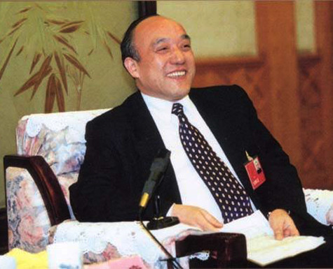 Người đứng ở vị trí thứ ba là ông chủ của Tập đoàn Wanxiang Group chuyên sản xuất phụ tùng ôtô Lu Guanqiu. Lu Guanqiu chính thức ghi tên mình vào bản danh sách những doanh nhân thành đạt có khối tài sản cá nhân lớn nhất thế giới với 1,2 tỷ USD (Ảnh: Internet). Người đứng ở vị trí thứ ba là ông chủ của Tập đoàn Wanxiang Group chuyên sản xuất phụ tùng ôtô Lu Guanqiu. Lu Guanqiu chính thức ghi tên mình vào bản danh sách những doanh nhân thành đạt có khối tài sản cá nhân lớn nhất thế giới với 1,2 tỷ USD (Ảnh: Internet).