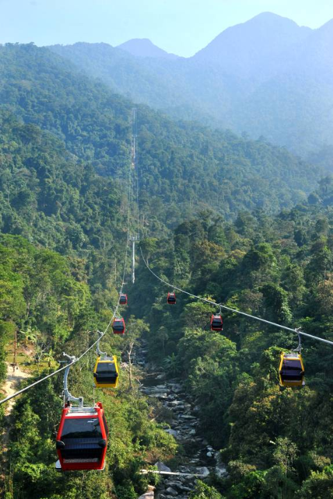 Cáp treo Tây Thiên. Cáp treo Tây Thiên.