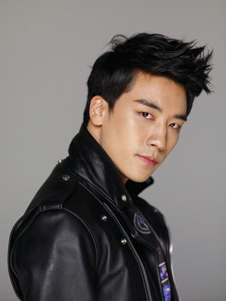 Lee Seung Hyun Biệt danh: Seung Ri (Big Bang) Ngày sinh: 12/09/1990 Xem thêm: Sao Hàn nào mặc xấu nhất nửa đầu 2012? Lee Seung Hyun Biệt danh: Seung Ri (Big Bang) Ngày sinh: 12/09/1990 Xem thêm: Sao Hàn nào mặc xấu nhất nửa đầu 2012?