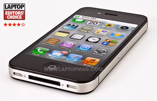 3. iPhone 4S: Mặc dù không còn giữ vị trí dẫn đầu top, nhưng iPhone 4S vẫn là một trong những chiếc smartphone đẳng cấp với màn hình công nghệ cao, camera chất lượng, tính năng kiểm soát giọng nói Siri, cùng thiết kế mỏng và gợi cảm là điểm ấn tượng của chiếc điện thoại này.