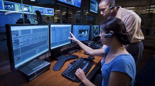 Các loại phần mềm gián điệp tiếp tục được khám phá, lộ diện những vũ khí mạng nguy hiểm - Ảnh minh họa: Internet