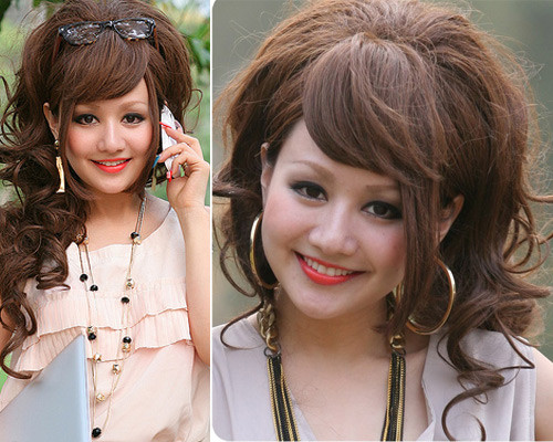 Nụ cười và đôi môi có lẽ chính là điều khiến cho Việt Nga trẻ đẹp và tràn đầy sức sống đến vậy. Nụ cười và đôi môi có lẽ chính là điều khiến cho Việt Nga trẻ đẹp và tràn đầy sức sống đến vậy.