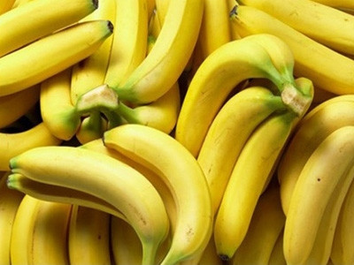 Các nha sĩ khuyên chúng ta nên ăn nhiều loại thực phẩm như trái cây và rau củ (nho, táo, chuối, dưa, họ cam quýt, bầu bí…) để ngăn ngừa sâu răng. Các nha sĩ khuyên chúng ta nên ăn nhiều loại thực phẩm như trái cây và rau củ (nho, táo, chuối, dưa, họ cam quýt, bầu bí…) để ngăn ngừa sâu răng.