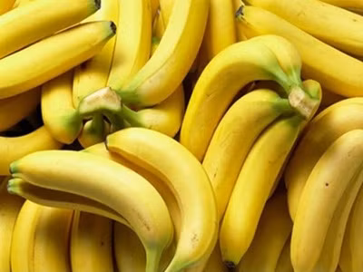 Các nha sĩ khuyên chúng ta nên ăn nhiều loại thực phẩm như trái cây và rau củ (nho, táo, chuối, dưa, họ cam quýt, bầu bí…) để ngăn ngừa sâu răng.