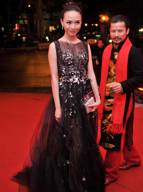 Trương Hồ Phương Nga đã chứng minh nhỏ bé vẫn có thể tỏa sáng và khiến mọi người ngước nhìn.