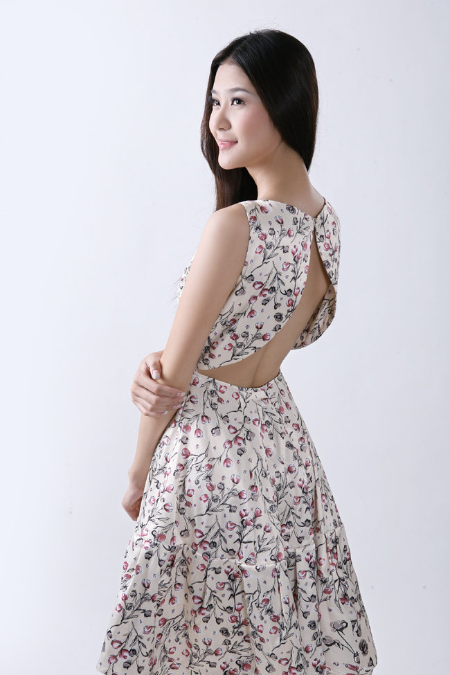 Cô nàng sở hữu vẻ đẹp thuần Việt. Cô nàng sở hữu vẻ đẹp thuần Việt.