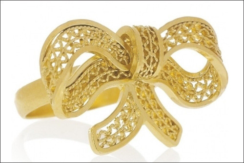 Xem thêm: Phụ kiện làm đẹp Mango Xuân- Hè 2012 Xem thêm: Phụ kiện làm đẹp Mango Xuân- Hè 2012