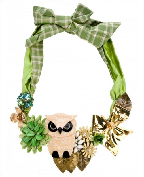 Xem thêm: Phụ kiện làm đẹp Mango Xuân- Hè 2012 Xem thêm: Phụ kiện làm đẹp Mango Xuân- Hè 2012