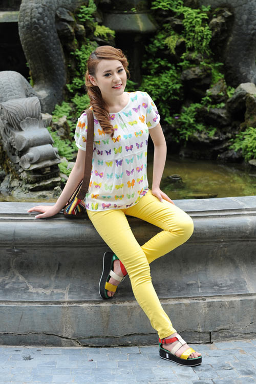 Xem thêm:"Nhấn nhá" nét duyên cho ngày hè vàng nắng Xem thêm:"Nhấn nhá" nét duyên cho ngày hè vàng nắng