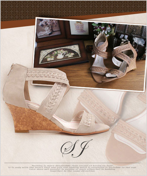 Xem thêm:Sandal xinh cho bước chân nhàn nhã Xem thêm:Sandal xinh cho bước chân nhàn nhã