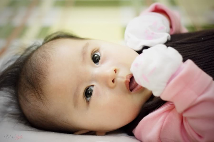 Một cuộc thử nghiệm liên quan đến vấn đề này, trong đó, các nhà khoa học đã phát hiện thấy, những đứa trẻ còn trong bụng mẹ hoạt động rất mạnh khi mẹ nghe nhạc, nhất là những loại âm nhạc mà mẹ ưa thích.