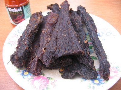 Thực phẩm chứa hàm lượng ôxy hóa cao: Thực phẩm chiên dầu hay thực phẩm phơi dưới ánh nắng gay gắt như cá mực… chứa hàm lượng ôxy hóa cao. Chúng sẽ tích tụ lại khiến hệ thống men tiêu hóa trong cơ thể bị tổn thương làm cho đại não bị suy thoái sớm. Thực phẩm chứa hàm lượng ôxy hóa cao: Thực phẩm chiên dầu hay thực phẩm phơi dưới ánh nắng gay gắt như cá mực… chứa hàm lượng ôxy hóa cao. Chúng sẽ tích tụ lại khiến hệ thống men tiêu hóa trong cơ thể bị tổn thương làm cho đại não bị suy thoái sớm.