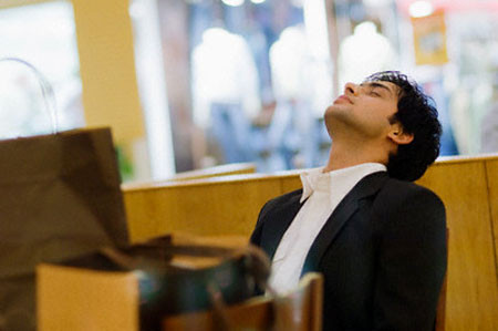 Ngả lưng vào ghế, thả lỏng vai, hít thật sâu và thở ra. Bạn sẽ thấy tâm trạng được thay đổi rõ ràng. Ngả lưng vào ghế, thả lỏng vai, hít thật sâu và thở ra. Bạn sẽ thấy tâm trạng được thay đổi rõ ràng.