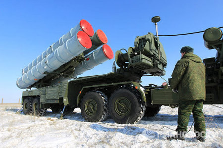 Tổ hợp phòng không S-400 Tổ hợp phòng không S-400
