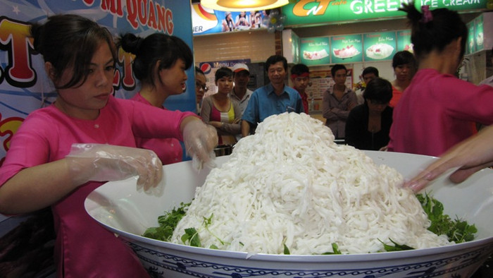 ... rồi được trộn đều ... ... rồi được trộn đều ...