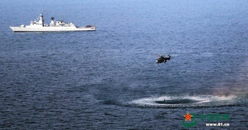 Từ ngày 17 đến ngày 22 tháng 9 năm 2015, Quân đội Trung Quốc và Malaysia tiến hành diễn tập thực binh liên hợp ở eo biển Malacca