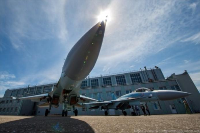 Máy bay chiến đấu Su-35 biên chế cho Quân đội Nga
