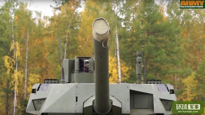 Xe tăng chiến đấu T-14 Armata Nga vừa trưng bày trạng thái tĩnh ở Hội chợ quốc phòng Nga 2015 (nguồn báo Hoàn Cầu, Trung Quốc) Xe tăng chiến đấu T-14 Armata Nga vừa trưng bày trạng thái tĩnh ở Hội chợ quốc phòng Nga 2015 (nguồn báo Hoàn Cầu, Trung Quốc)