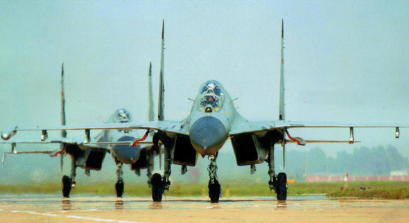 Máy bay chiến đấu Su-27UBK Không quân Trung Quốc Máy bay chiến đấu Su-27UBK Không quân Trung Quốc