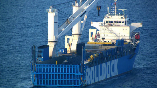 Việt Nam triển khai tàu ngầm thông thường lớp Kilo đầu tiên mang tên Hà Nội ở quân cảng Cam Ranh (nguồn Thời báo Hoàn Cầu, TQ)