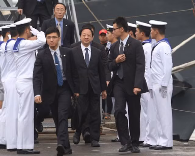 Viện trưởng Viện Hành pháp Đài Loan Giang Nghi Hoa tại cảng Cơ Long