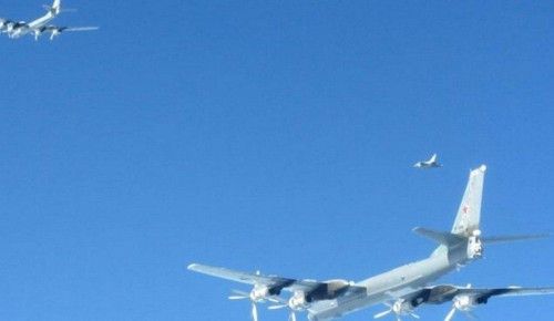 Máy bay ném bom chiến lược Tu-95 Nga (ảnh tư liệu) Máy bay ném bom chiến lược Tu-95 Nga (ảnh tư liệu)