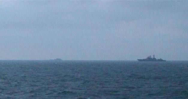 Tàu khu trục lớp Ropucha và lớp Udaloy-1 Nga ở vùng biển quốc tế ngày 28 tháng 11 năm 2014 Tàu khu trục lớp Ropucha và lớp Udaloy-1 Nga ở vùng biển quốc tế ngày 28 tháng 11 năm 2014