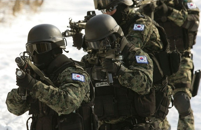 Binh sĩ Hàn Quốc Binh sĩ Hàn Quốc