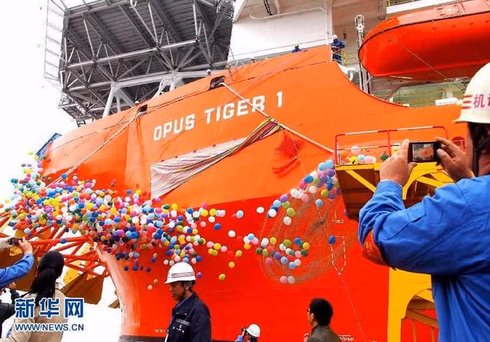 Lễ đặt tên tàu giếng khoan Hoa Bân OPUS TIGER1 ngày 8 tháng 11 năm 2014