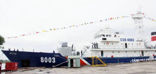 Tàu cảnh sát biển CSB 8003 lớp nghìn tấn của Cảnh sát biển Việt Nam (nguồn Thời báo Hoàn Cầu, TQ)
